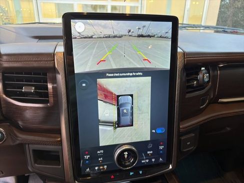 Used 2022 Ford Expedition King Ranch image 5