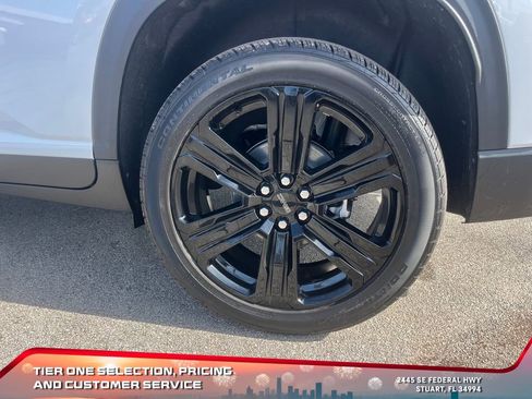 New 2026 GMC Acadia Elevation w/ Black Edition image 9