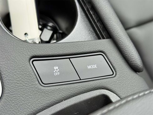 New 2025 Cadillac XT6 Premium Luxury image 24