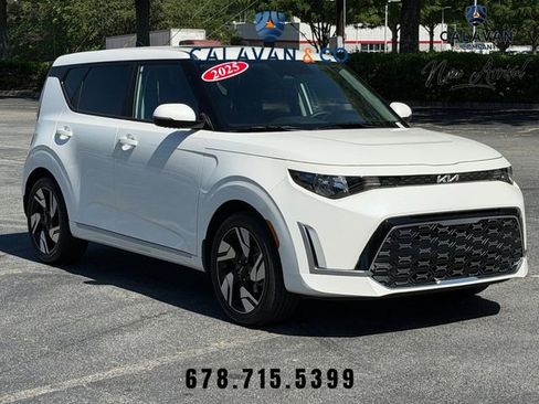 Certified 2025 Kia Soul GT-Line FWD image 1