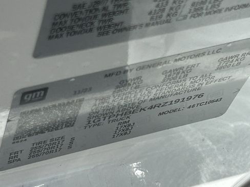Certified 2024 GMC Sierra 1500 SLE RWD image 20