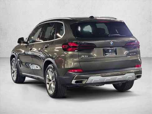 Certified 2024 BMW X5 xDrive40i w/ Parking Assistance Package AWD/4WD image 8