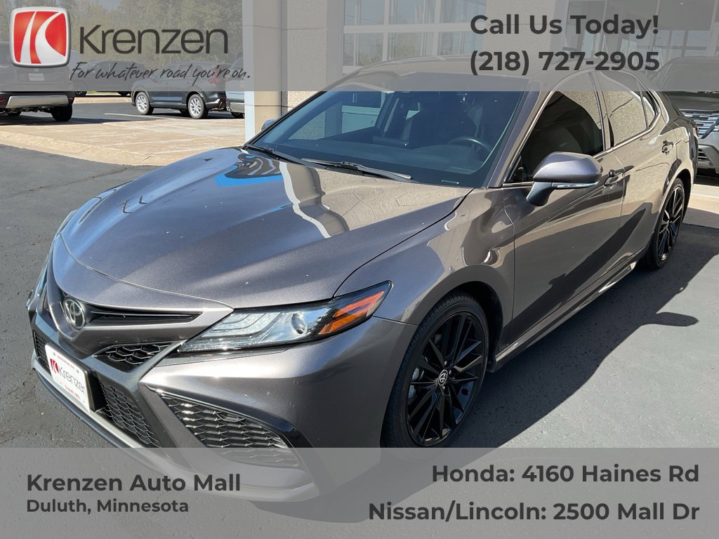 Used 2023 Toyota Camry XSE FWD image 1