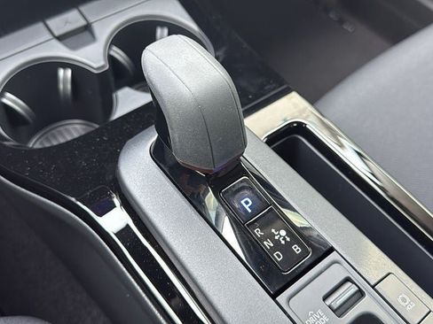 New 2026 Toyota Prius Plug-In Hybrid FWD image 26