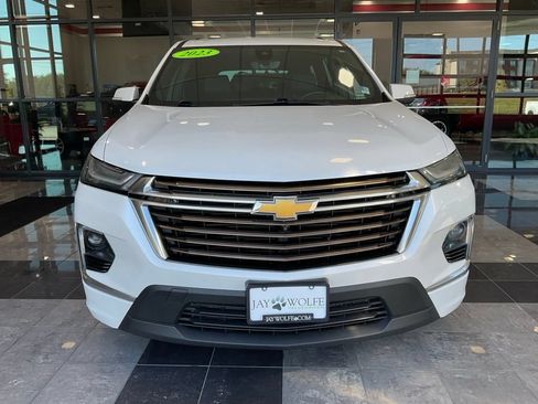Used 2023 Chevrolet Traverse High Country AWD/4WD image 2