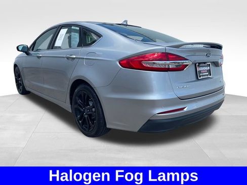 Used 2020 Ford Fusion SE w/ Equipment Group 151A FWD image 3