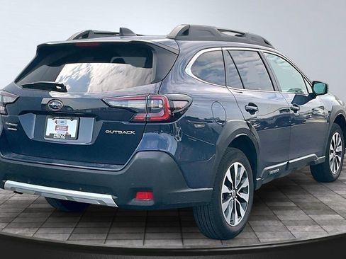 Used 2024 Subaru Outback Limited AWD/4WD image 6