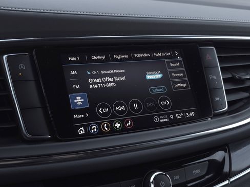 Used 2023 Buick Enclave Essence w/ Sport Touring Edition image 18