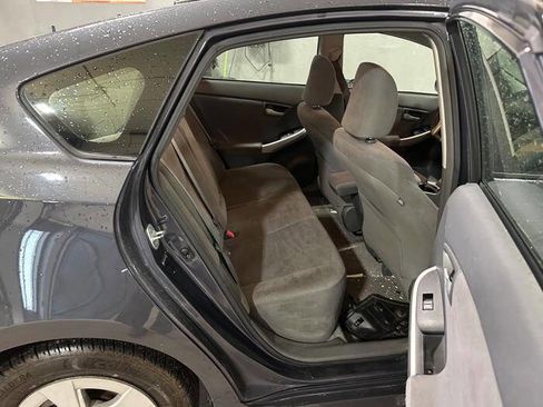 Used 2010 Toyota Prius Two image 27