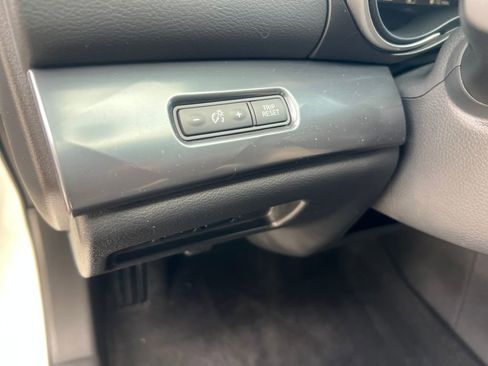 Certified 2023 Nissan Maxima SR w/ Sport Mat Group FWD image 51