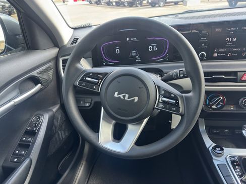 Used 2026 Kia Seltos LX image 13
