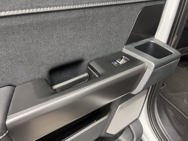 Used 2025 Ford F150 Lariat AWD/4WD image 43