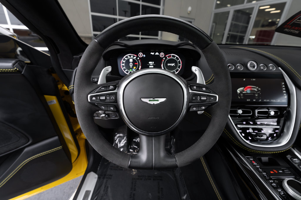 Used 2022 Aston Martin DBX AWD/4WD image 22