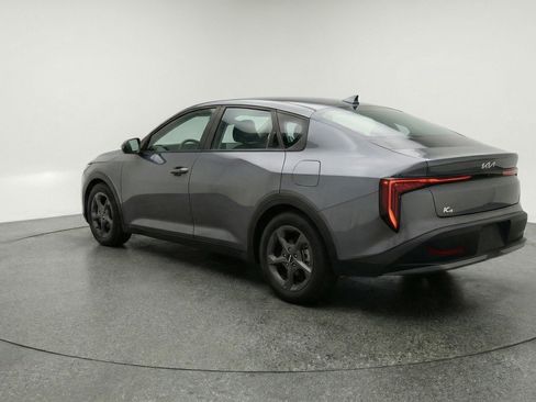 Used 2025 Kia K4 FWD image 6
