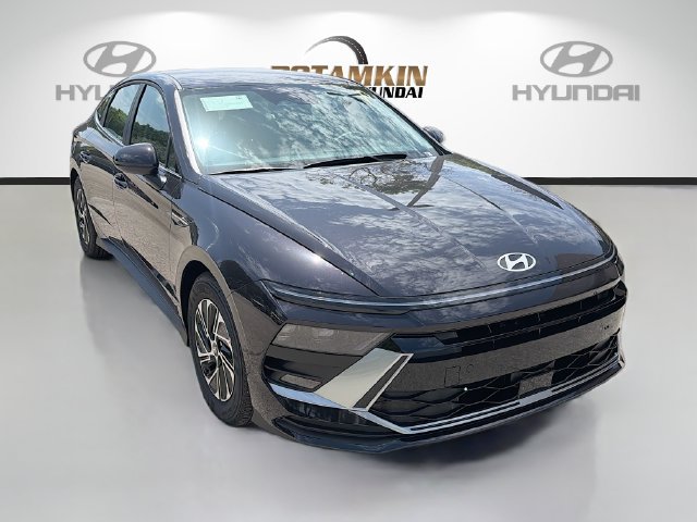 New 2026 Hyundai Sonata Blue FWD image 3