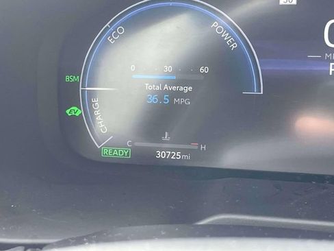 Used 2024 Toyota RAV4 XSE w/ Advanced Technology Package AWD/4WD image 27