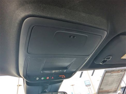 Used 2025 GMC Acadia Elevation image 26