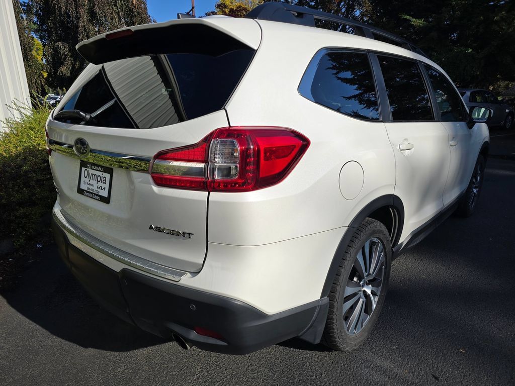 Used 2019 Subaru Ascent Premium AWD/4WD image 4