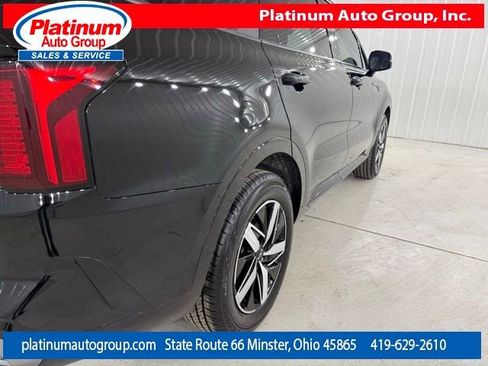 Used 2022 Kia Sorento S image 46
