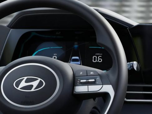 New 2026 Hyundai Elantra SE FWD image 14