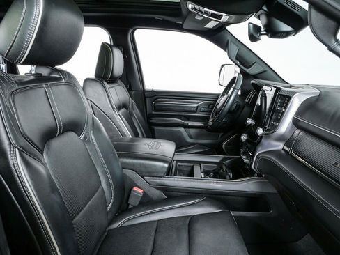 Used 2019 RAM 1500 Limited AWD/4WD image 23