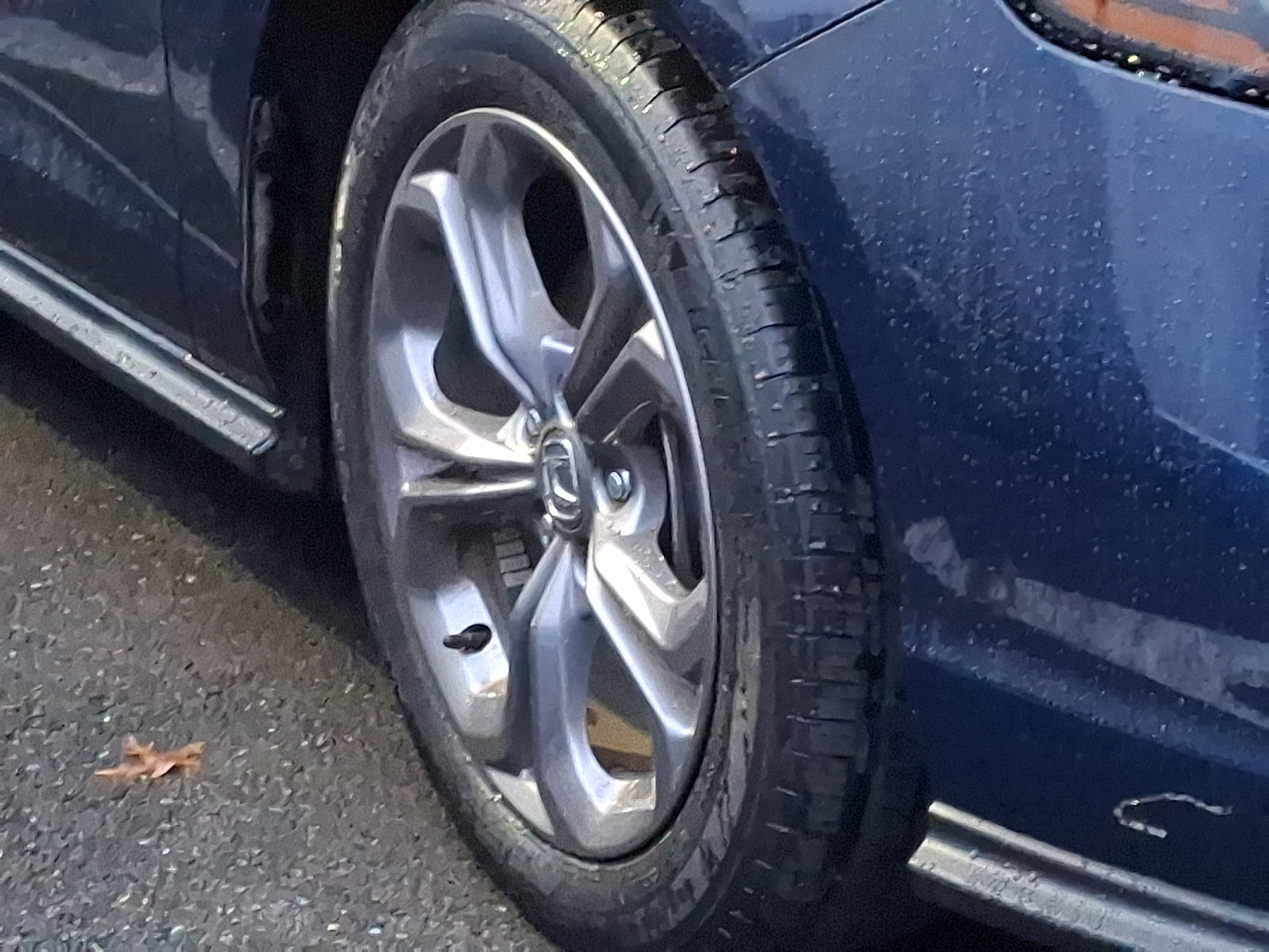 Used 2024 Honda Accord EX image 6