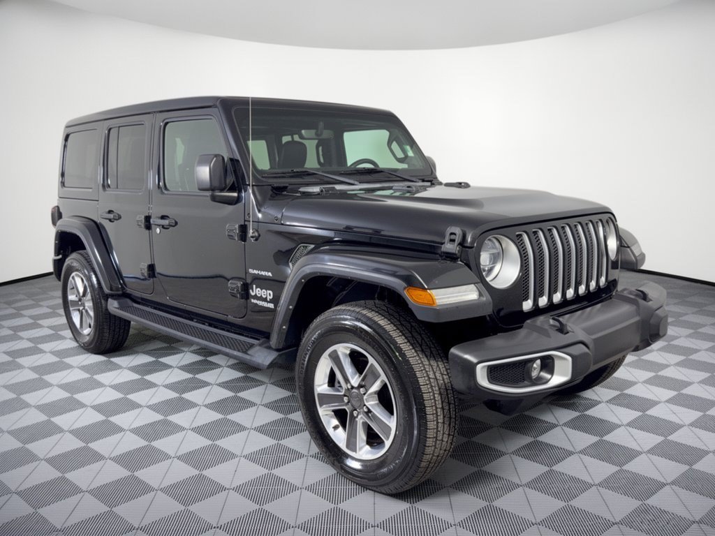 Used 2022 Jeep Wrangler Unlimited Sahara w/ LED Lighting Group AWD/4WD image 7