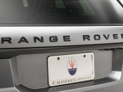 Used 2022 Land Rover Range Rover Sport SVR image 24