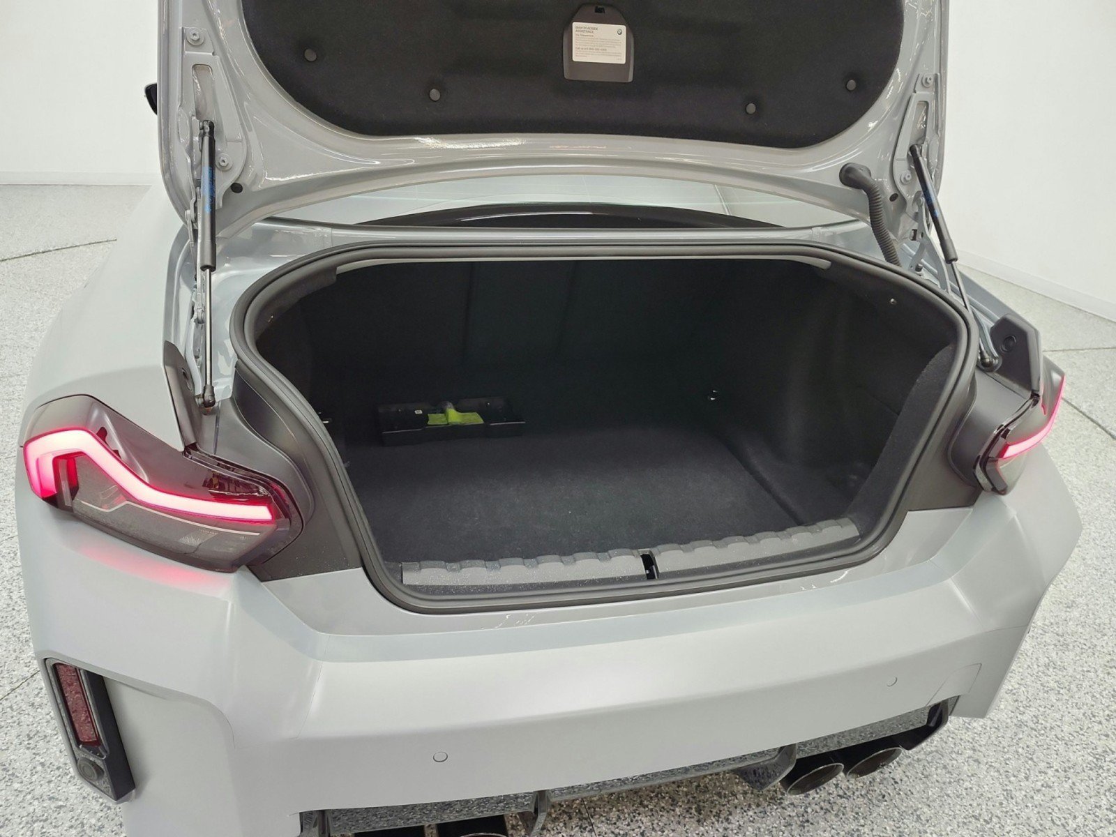 Used 2024 BMW M2 w/ Lighting Package RWD image 21
