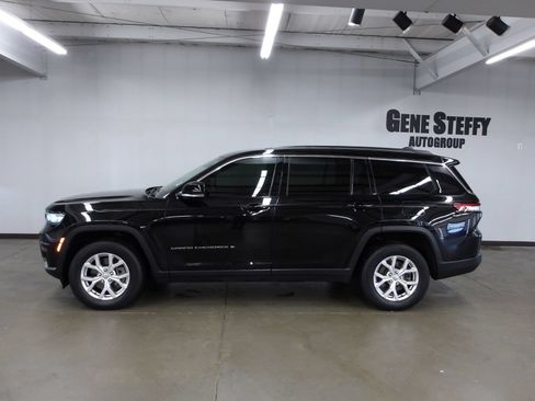 Used 2021 Jeep Grand Cherokee L Limited AWD/4WD image 8