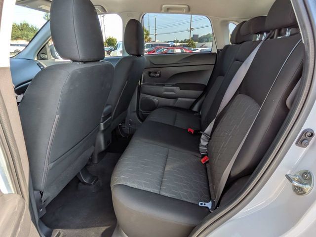 Used 2025 Mitsubishi Outlander Sport ES AWD/4WD image 15