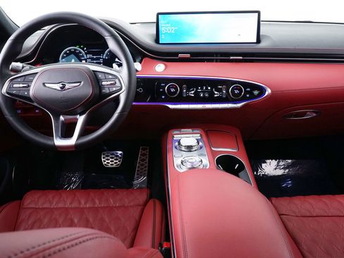 Used 2024 Genesis GV70 3.5T Sport w/ Sport Prestige Package image 23