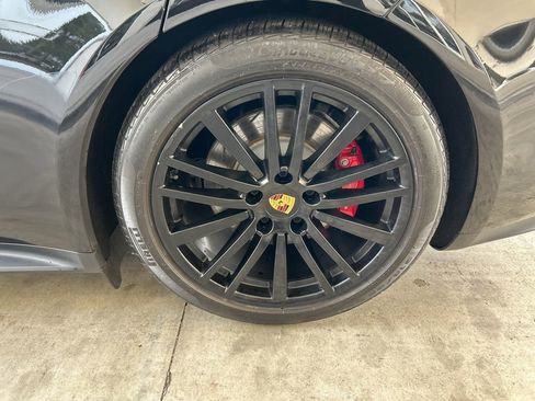 Used 2019 Porsche Panamera GTS AWD/4WD image 22