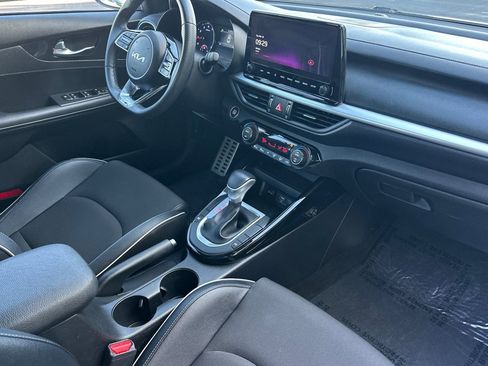 Used 2023 Kia Forte GT-Line image 12