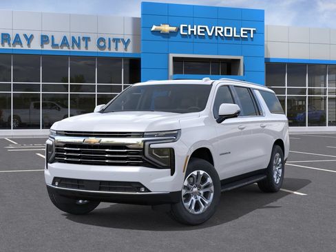 New 2026 Chevrolet Suburban LT w/ Comfort Package RWD image 6