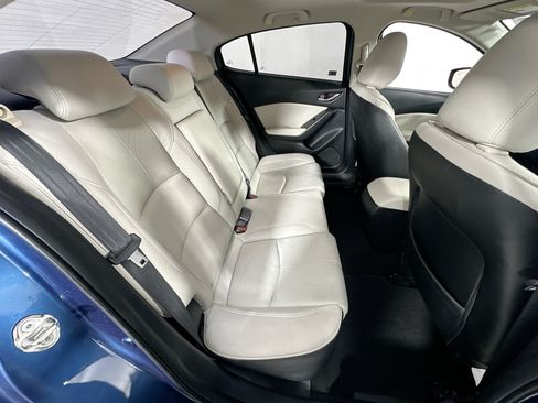 Used 2018 MAZDA MAZDA3 Grand Touring FWD image 27