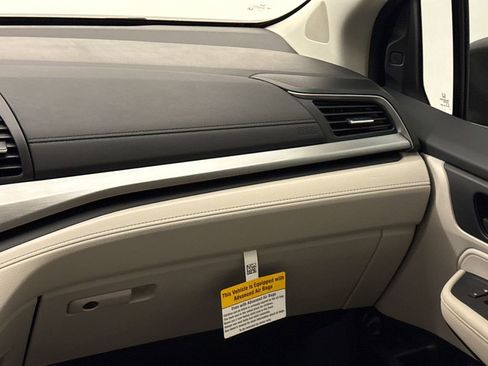 New 2026 Honda Odyssey EX-L image 18