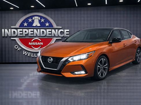 Used 2023 Nissan Sentra SR w/ SR Premium Package image 1