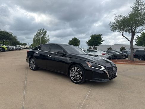 Certified 2024 Nissan Altima 2.5 SL image 8