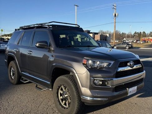Used 2017 Toyota 4Runner Limited image 1