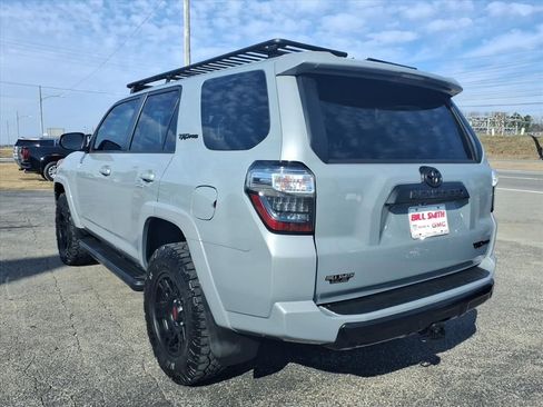 Used 2017 Toyota 4Runner TRD Pro image 5