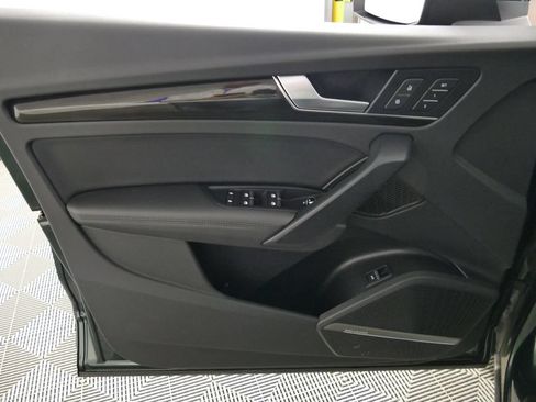 Used 2019 Audi Q5 Prestige AWD/4WD image 11