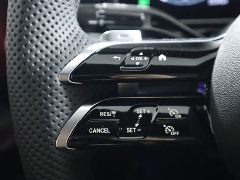 New 2026 Mercedes-Benz CLE 300 4MATIC Coupe image 11