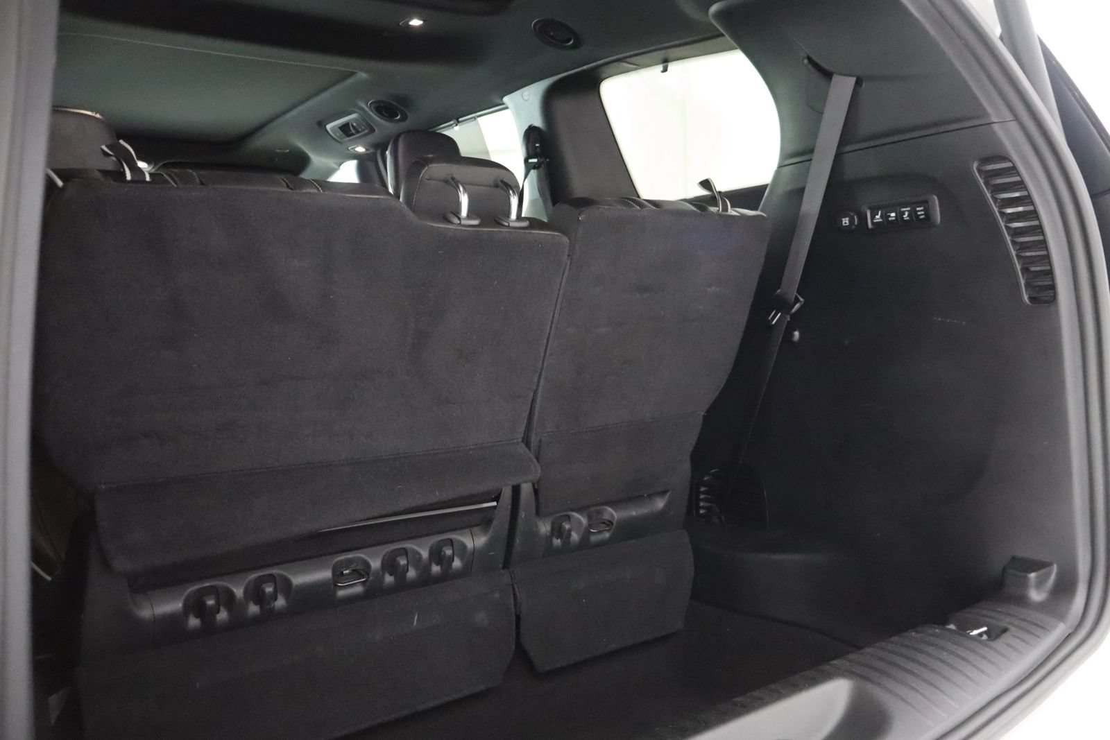 Used 2018 Chrysler Pacifica Limited w/ S Appearance Package FWD image 14