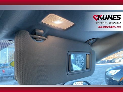 Used 2024 Toyota Camry SE image 30