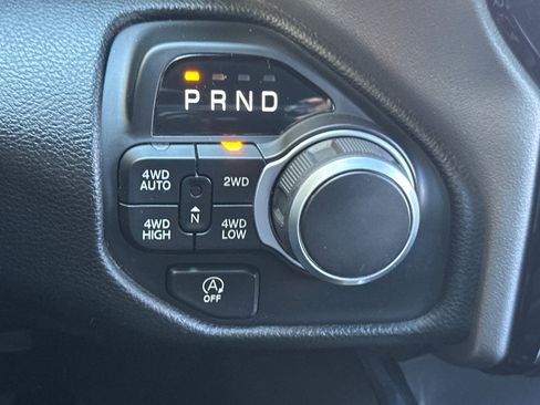 Certified 2025 RAM 1500 Big Horn AWD/4WD image 18
