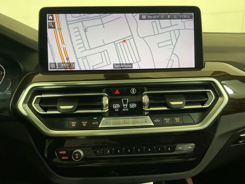 Certified 2023 BMW X4 xDrive30i image 12