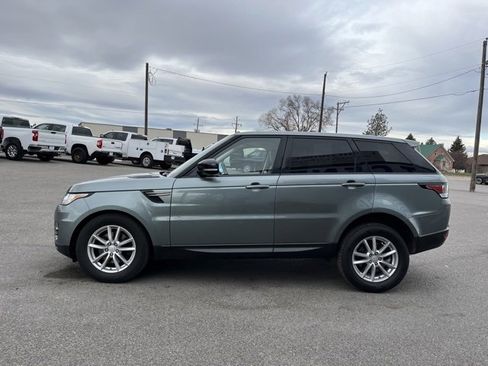 Used 2015 Land Rover Range Rover Sport SE image 9