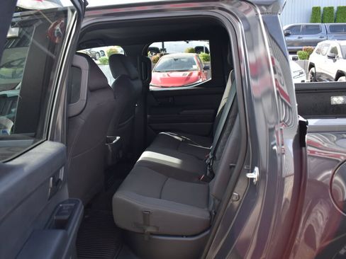 Certified 2025 Toyota Tacoma SR5 AWD/4WD image 20
