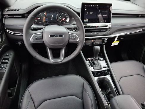 New 2026 Jeep Compass Limited image 8